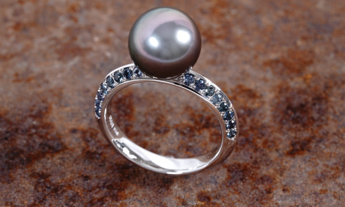 Damenring Weissgold Marutea-Zuchtperle Spinelle